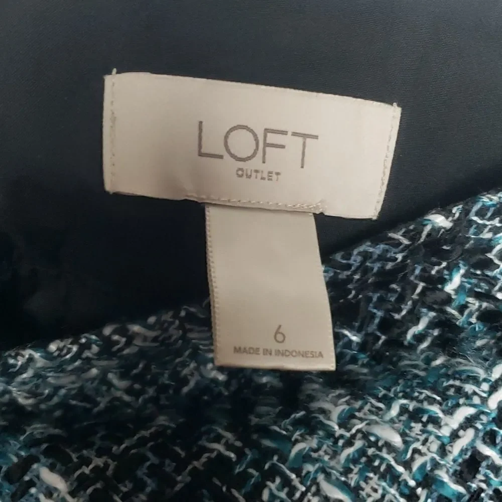 LOFT Skirt‎ - Picture 4 of 7